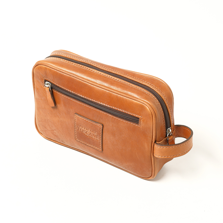 Pochette bagno e viaggio in pelle | Officine Toscane